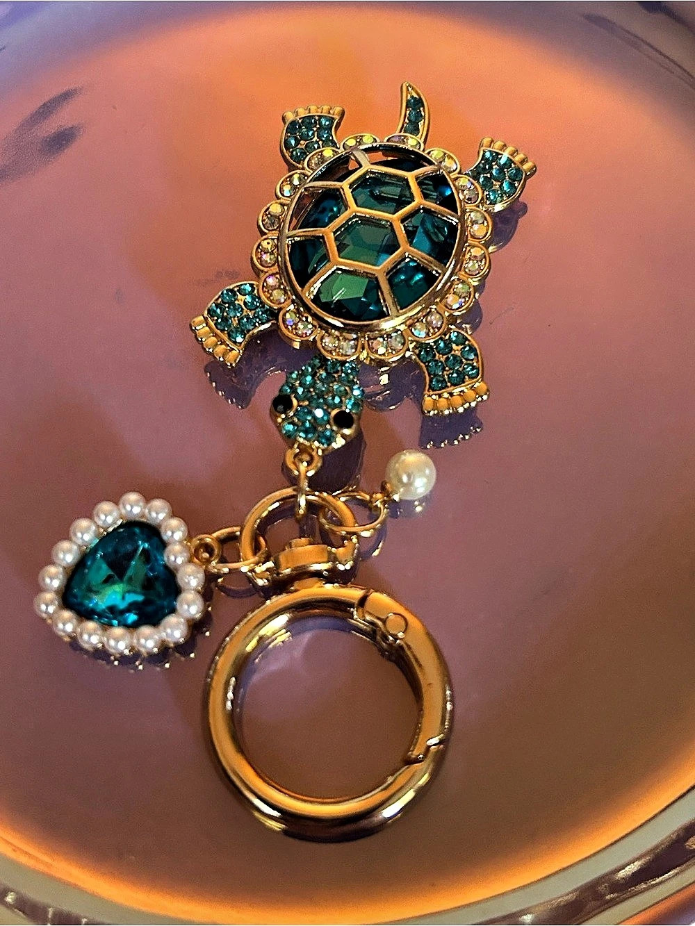 Turtle Rhinestone Keychain in Gold & Green - Picture 2 of 7